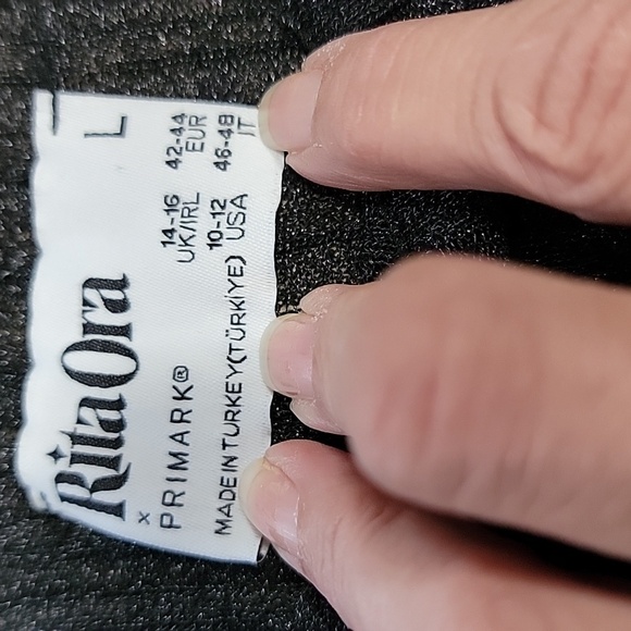 Rita Ora Size L Pewter Gray Metallic Ribbed Semi Sheer Mock Neck Top, EUC - Picture 9 of 11